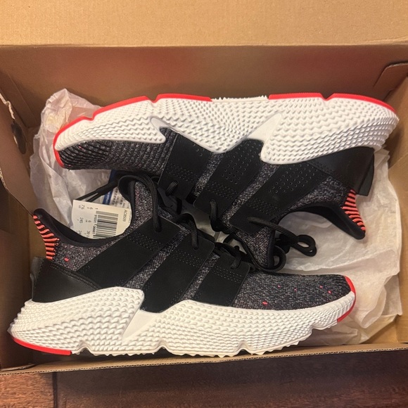 Adidas Women’s Prophere Core Black Solar Red with White Sole. Brand New. 7.5 - Picture 1 of 9
